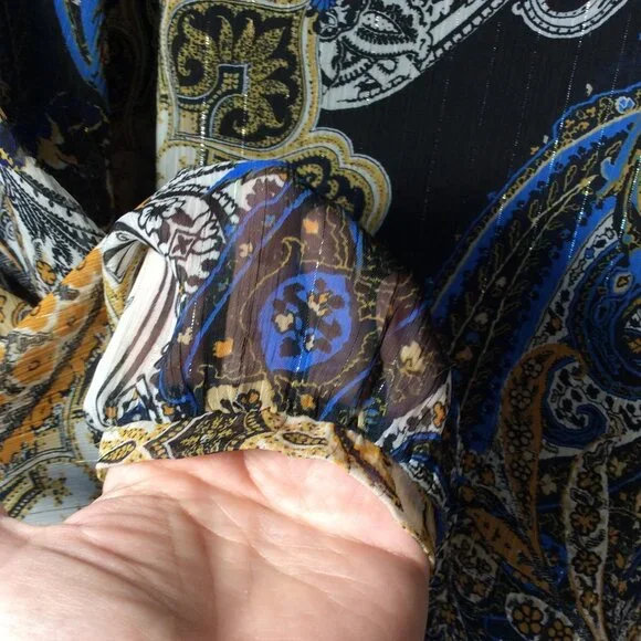 Avenue Blouse Blue Paisley Blouse Size 18/20 - Picture 5 of 8